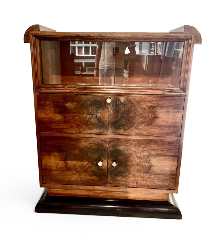 F 996 AS art deco - modernist cabinet, circa 1930