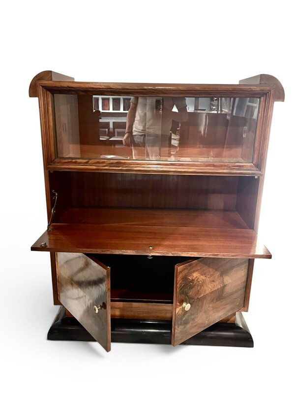 F 996 AS art deco - modernist cabinet, circa 1930