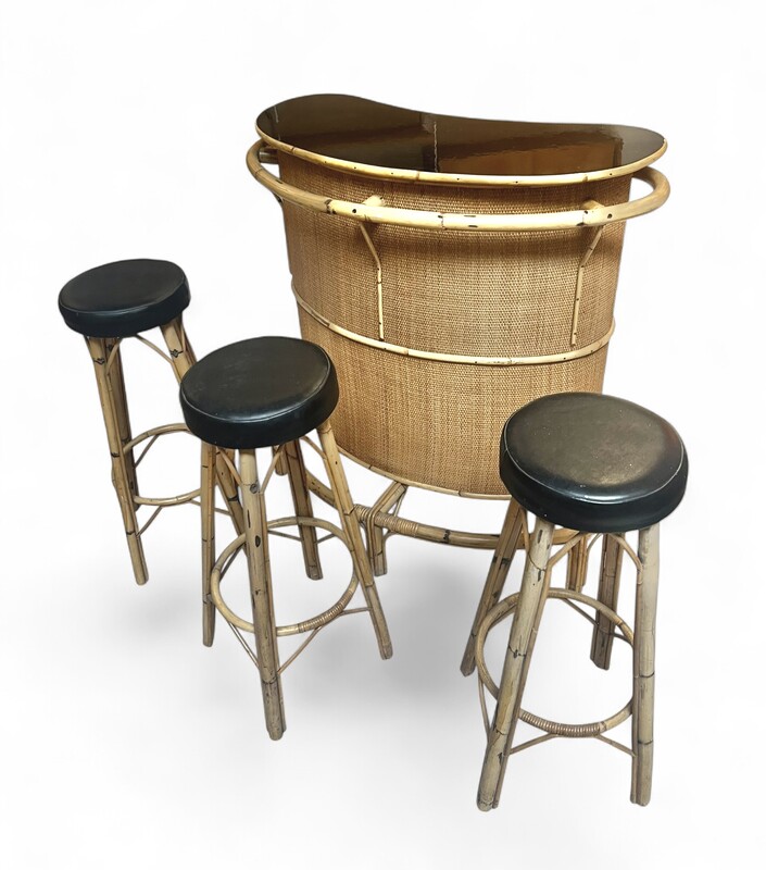 F 999 CY rattan and bamboo bar with 3 stools 