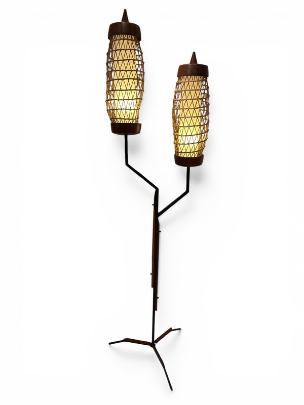 L 680 OB Wood and rattan floor lamp, 1950’s