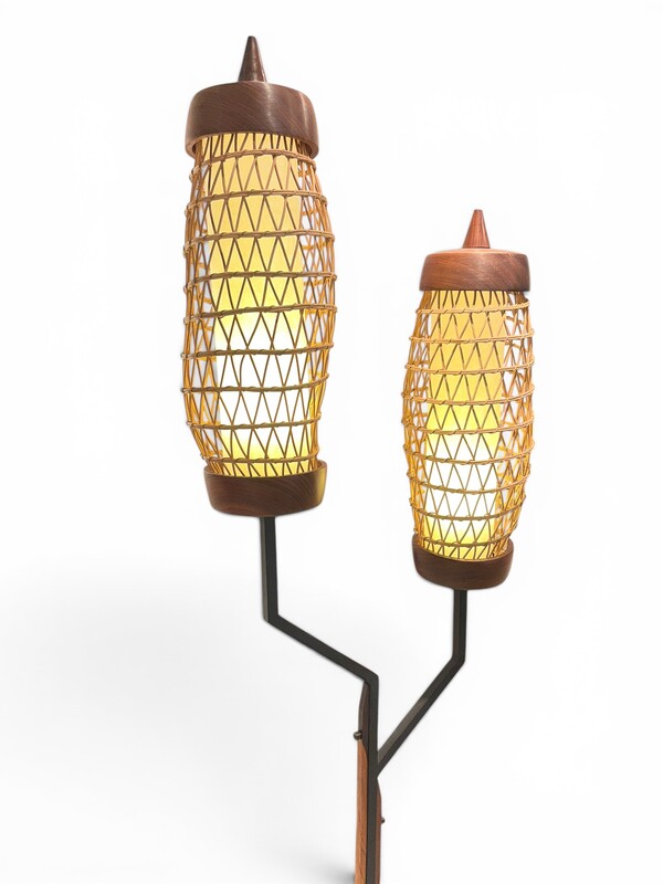 L 680 OB Wood and rattan floor lamp, 1950’s