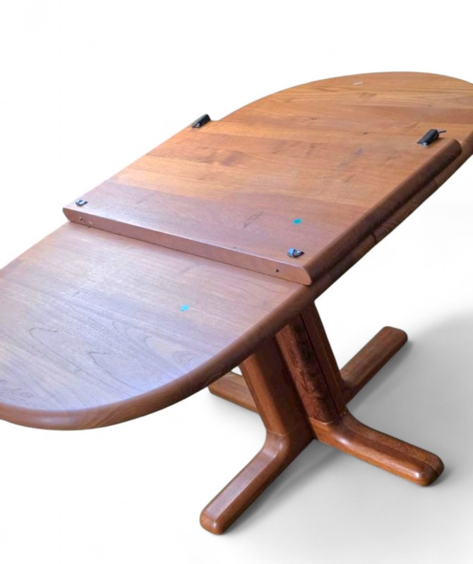 F 470 JC Solid teak adjustable dining table by Golstrup, 1970s 