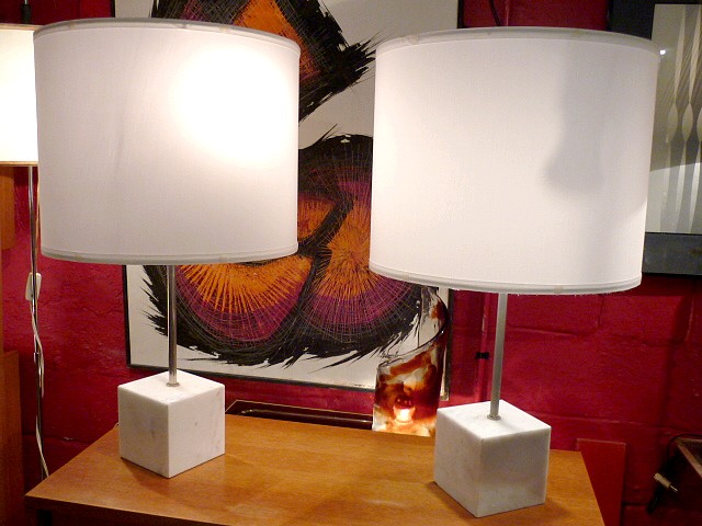 L 537 JC Paire de lampes marbre 1960