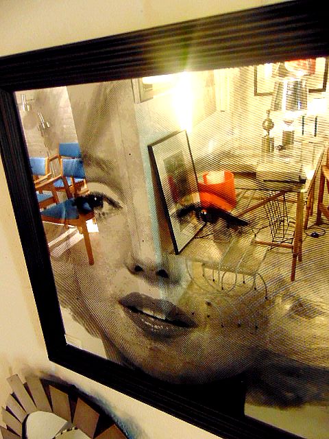 M 425 JC Miroir eglomisé Marilyn