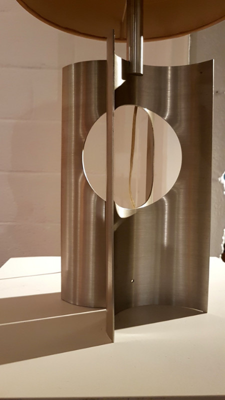 L 760 JC Lampe de salon alu brossé 1970 Abat jour d'origine