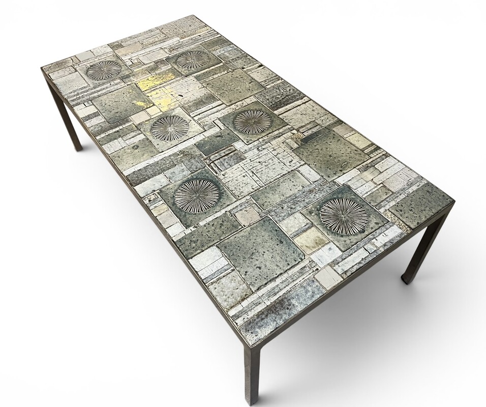 F 015 MH ceramic coffee table 