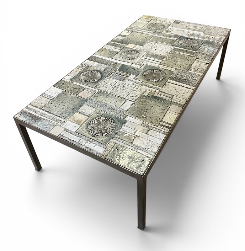 F 015 MH ceramic coffee table 