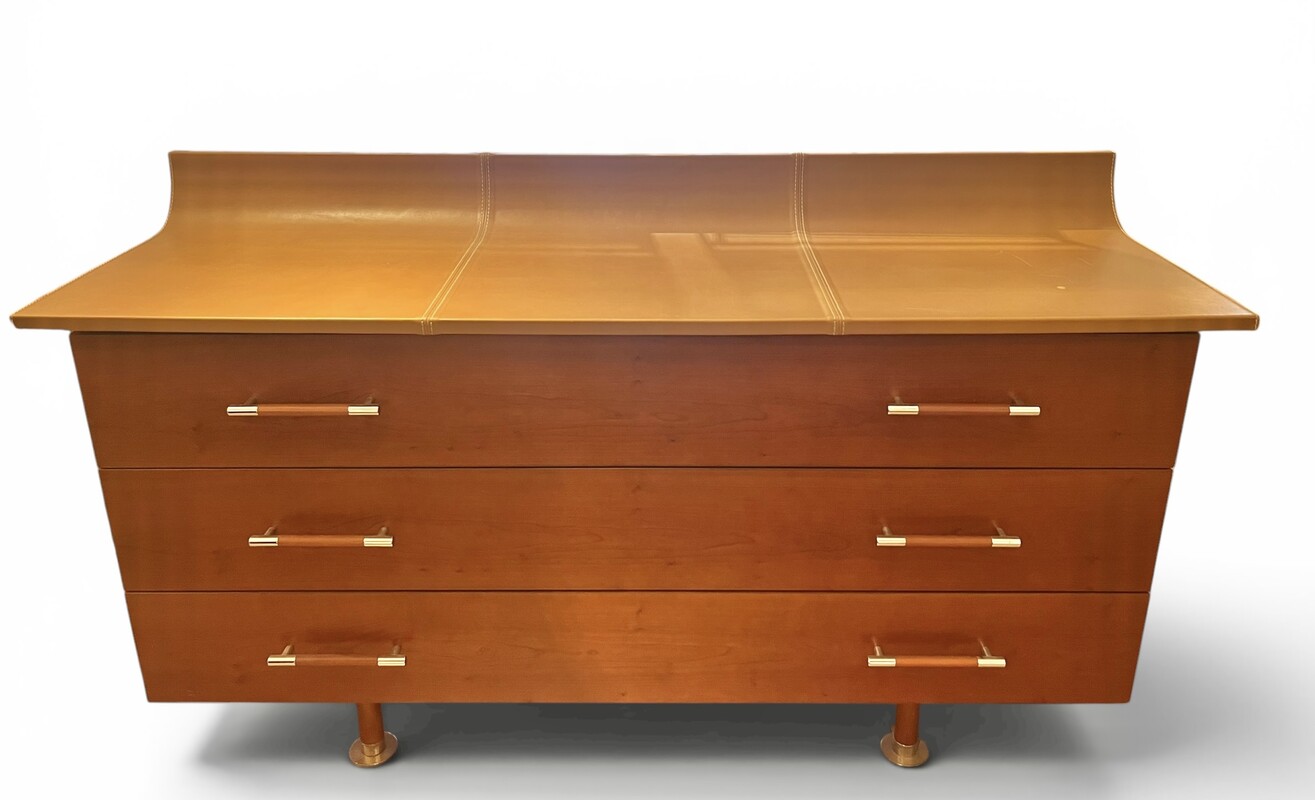 F 026 JFC chest of drawers with leather top