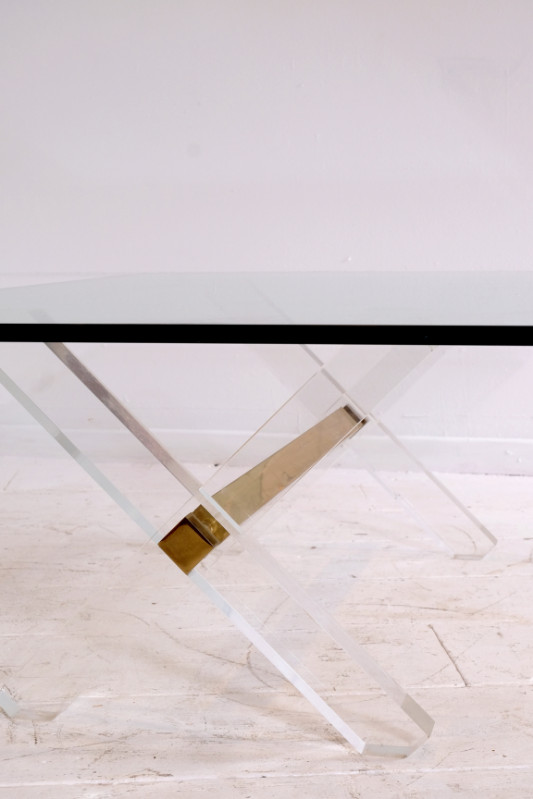 F 037 JC Coffee table brass, lucite and glass in the manner of Jansen, France 1980
