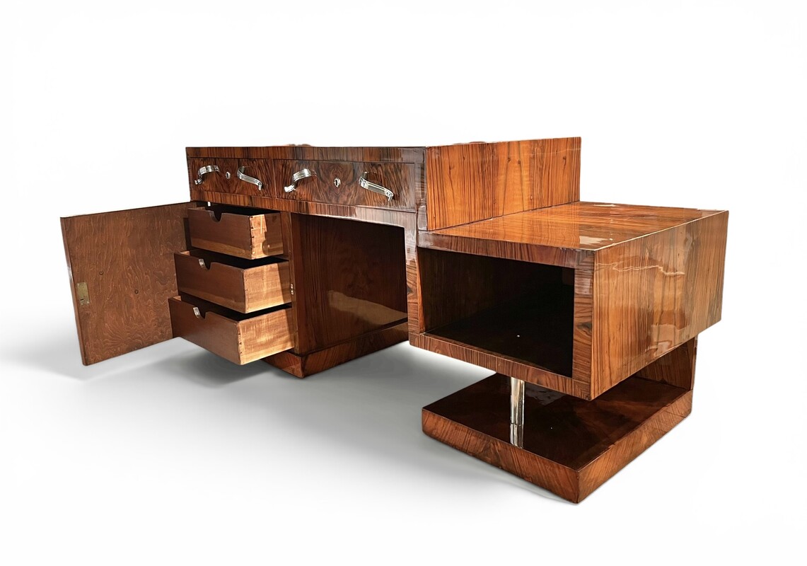 F 042 AS art deco - modernist desk, circa 1930