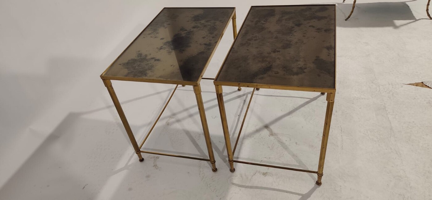 F 050 YO Pair of brass side table oxyde mirror