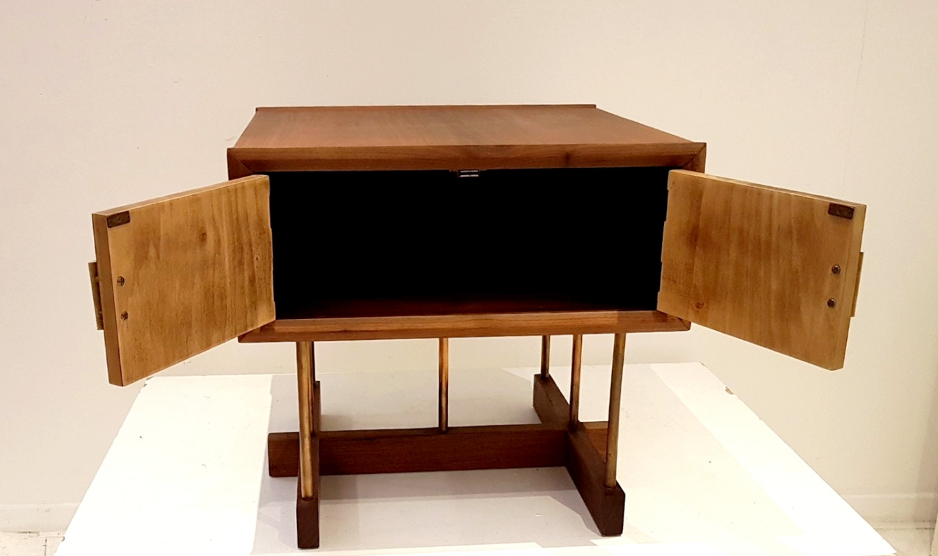 F 114 Apo Sofa end table by Russel Woodard. Wallnut andbrass. Usa 1950