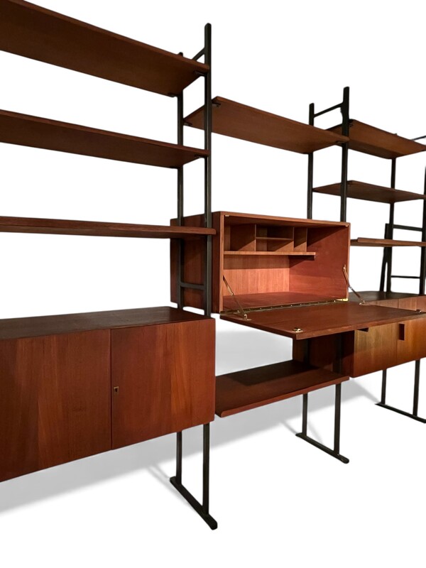 F 400 JC teak wall unit 