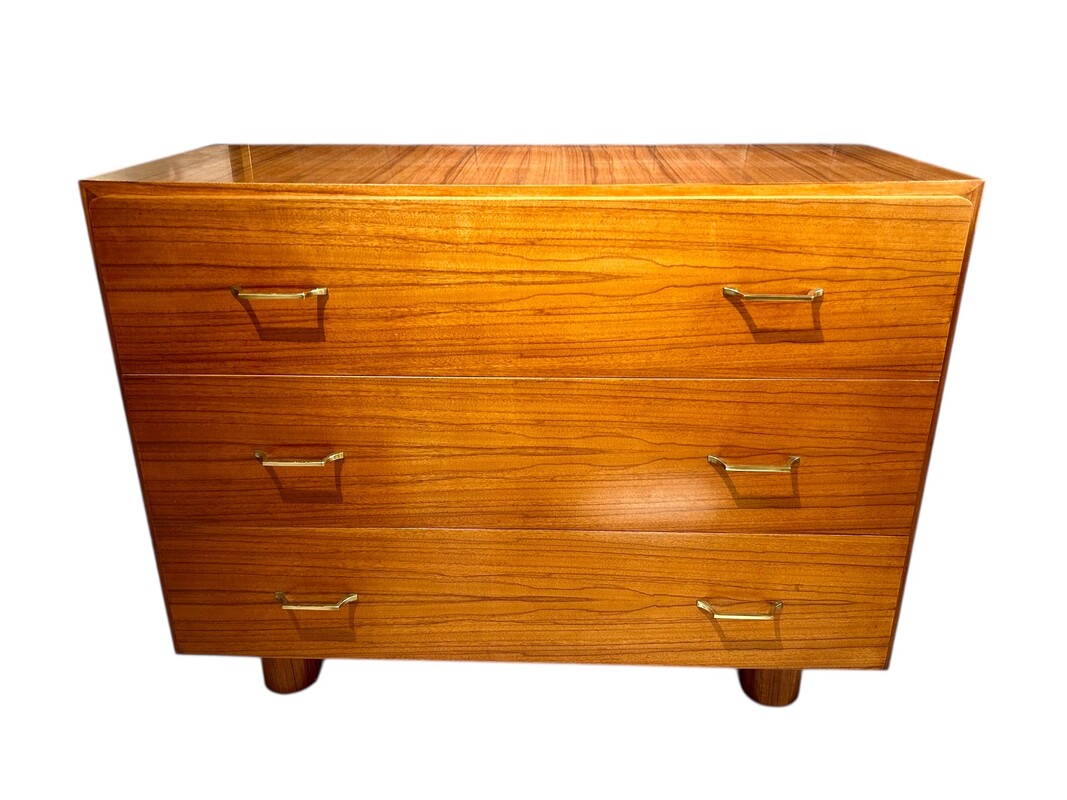 F 401 AS Three-drawer chest of drawers, Maison De Coene Frères, model “ Therese Mubangu”, Zebrano and sycamore wood, Belgium 1952