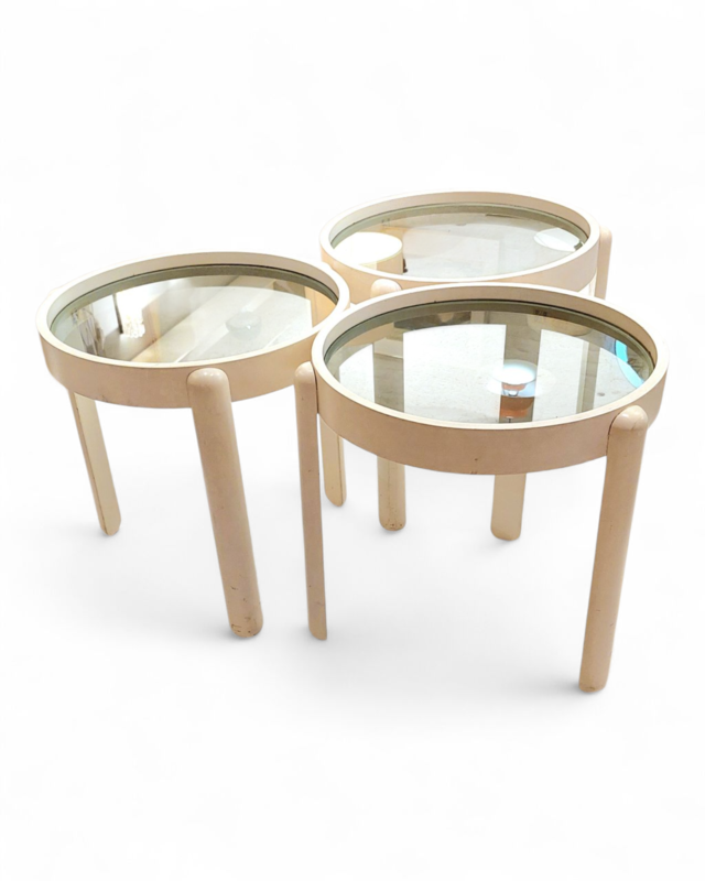 F 402 JC Set space age nesting tables Italy 1970s