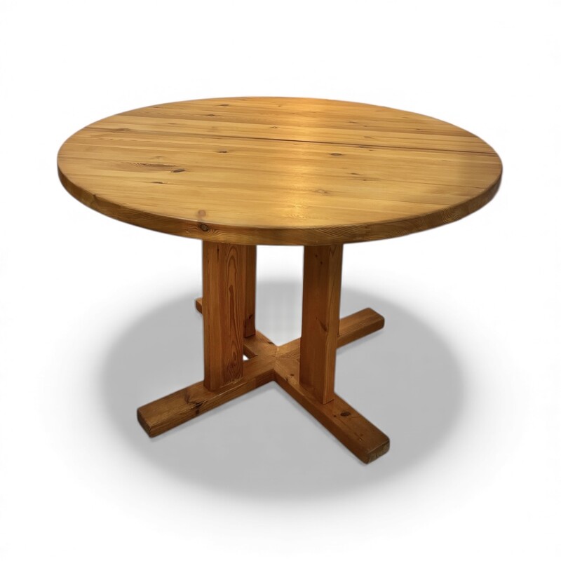 F 405 JD/RC round-ovale extendable pine dining table by Rainer Daumiller, 1970’s