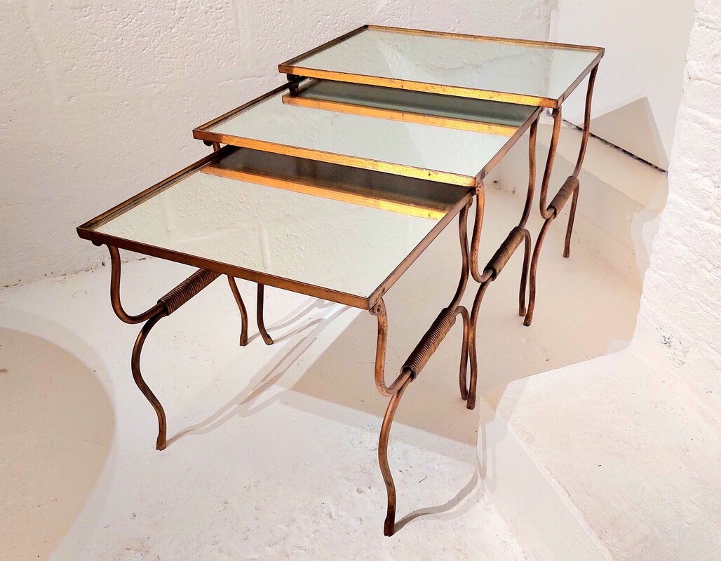 F 409 JC Set gilt wrought iron and mirror nesting table, France 1940s
