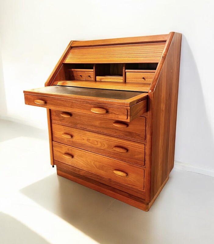 F 410 AG vintage teak secretary desk by Dyrlund 