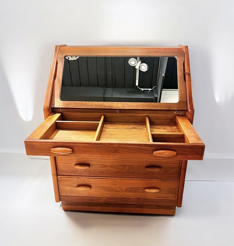 F 410 AG vintage teak secretary desk by Dyrlund 