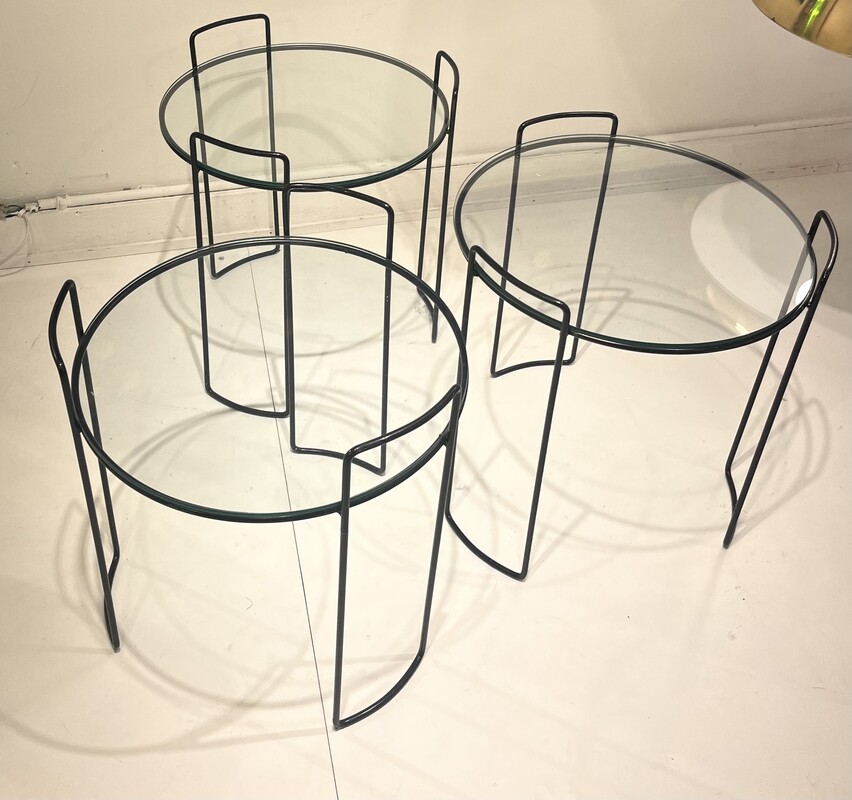 F 416 AV set of 3 nesting tables, Italy 