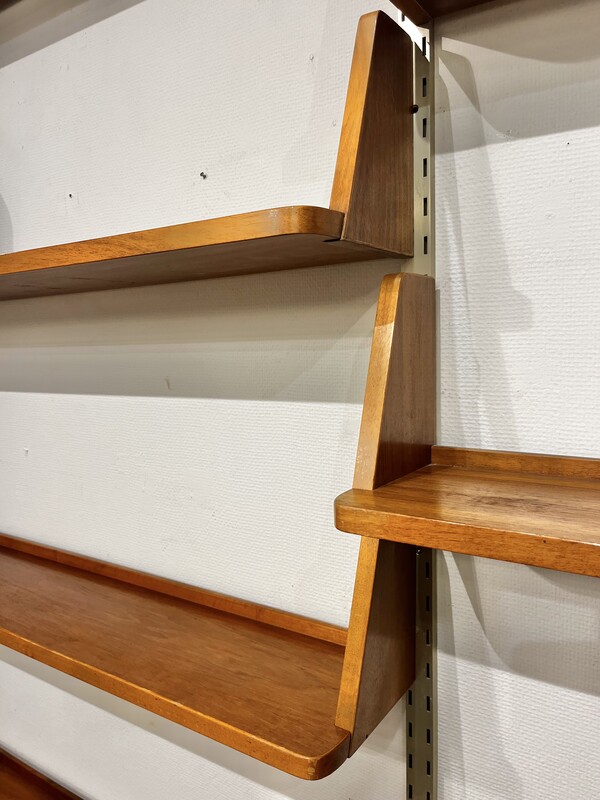 F 417 JD/RC adjustable wall unit system, 1950’s