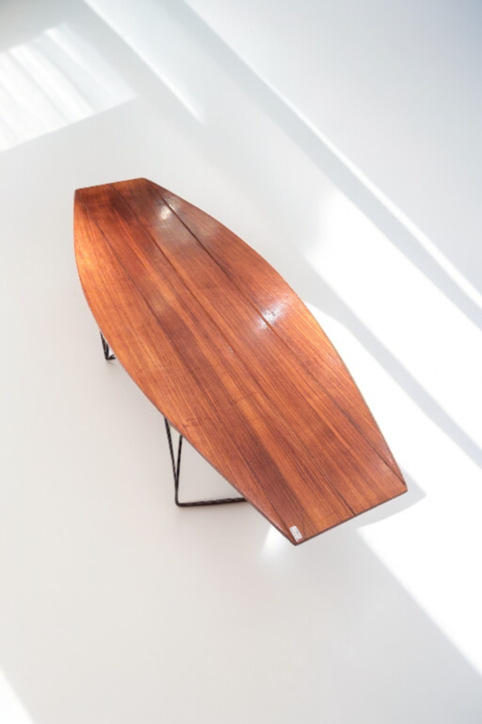 F 418 JC Rosewood and wrought iron coffee table in the taste of Augusto Bossi, 1950s 