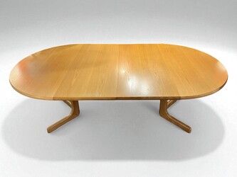 F 419 JC round - ovale extendable dining table, light oak