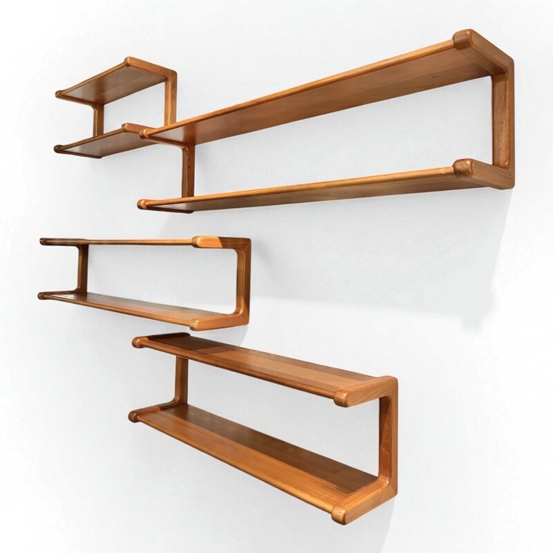 F 421 AG set of 4 teak shelves by Dyrlund 