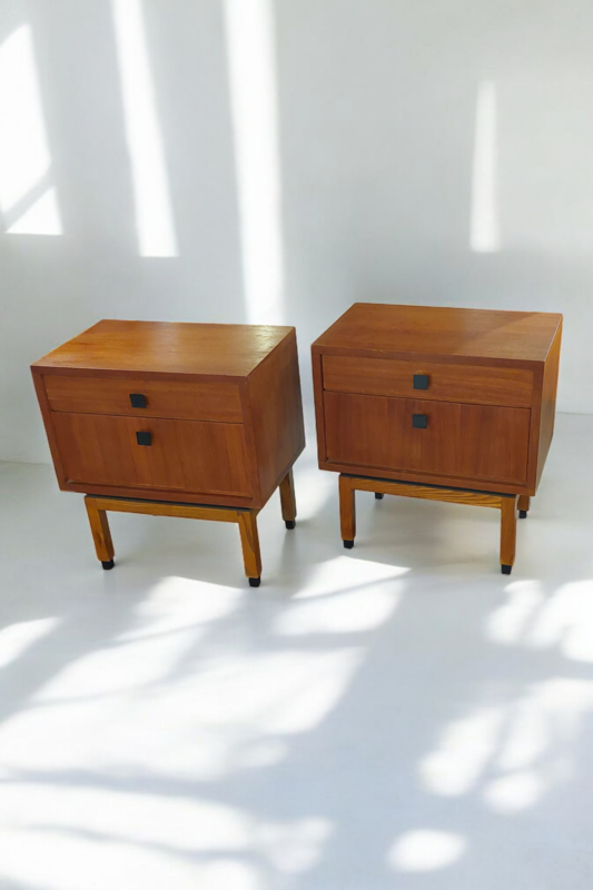 F 421 JC Pair vintage teak bedside tables, 1960s 