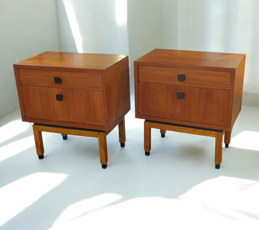 F 421 JC Pair vintage teak bedside tables, 1960s 