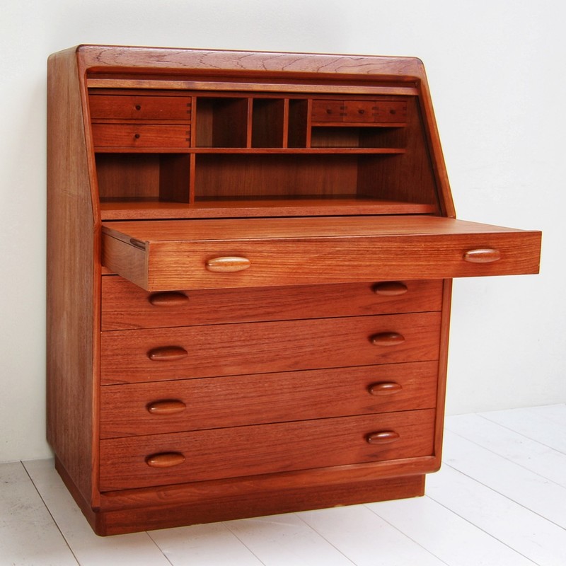 F 422 JC Teak Secretaire from Dyrlund, 1970s