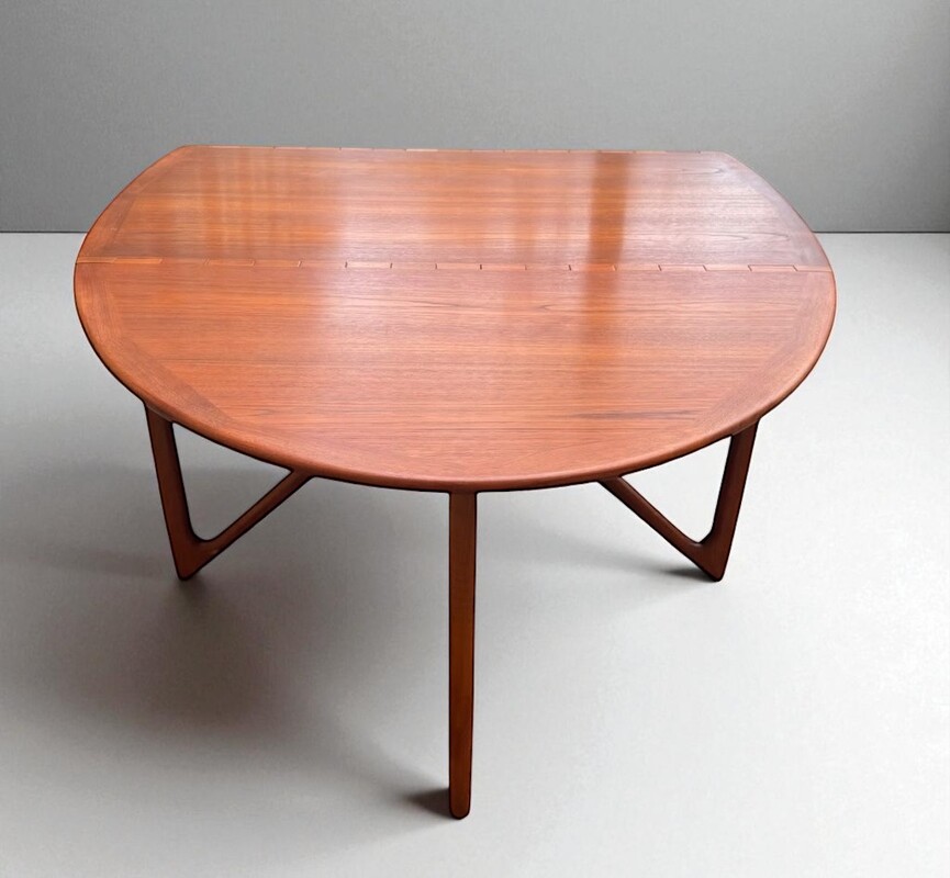 F 427 Oval Klap gateleg dining table by Kurt Ostervig, late 1960s 