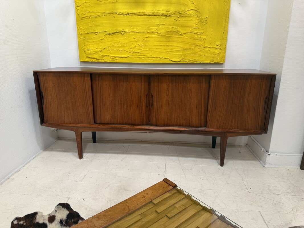 F 428 AG sideboard rosewood by Knud Nielsen 