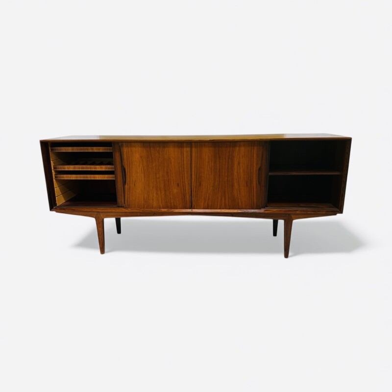 F 428 YO sideboard rosewood by Knud Nielsen 