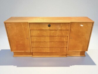 F 429 AS midcentury sycamore sideboard, circa 1960