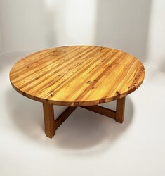 F 431 DAN round pine coffee table 