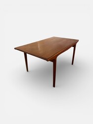 F 438 AG Dining table teak with 2 extensions by KNUD NIELSEN