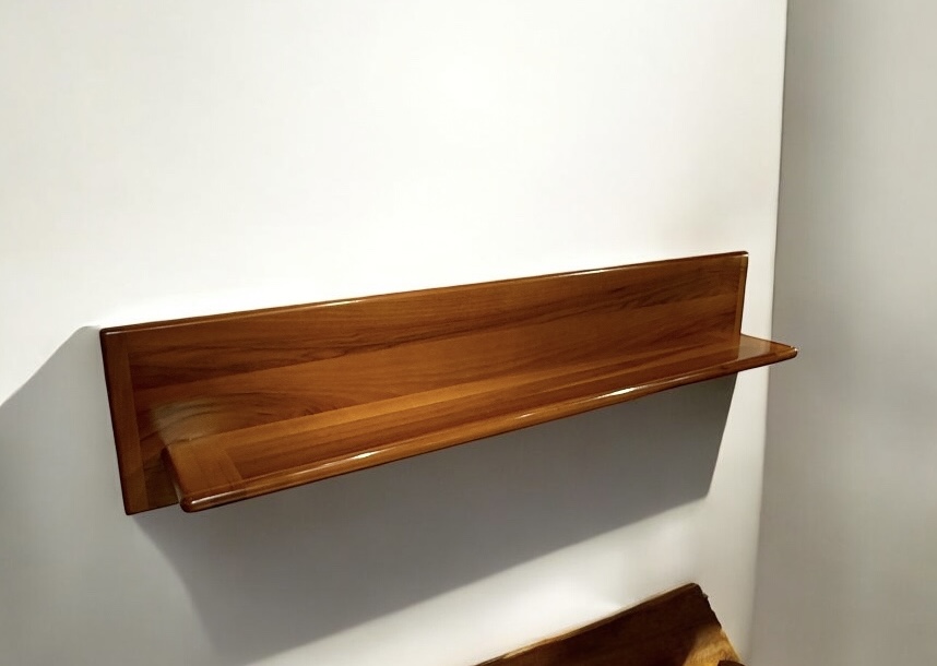F 442 AG walnut wall shelf by Tobia Scarpa Ça 1980