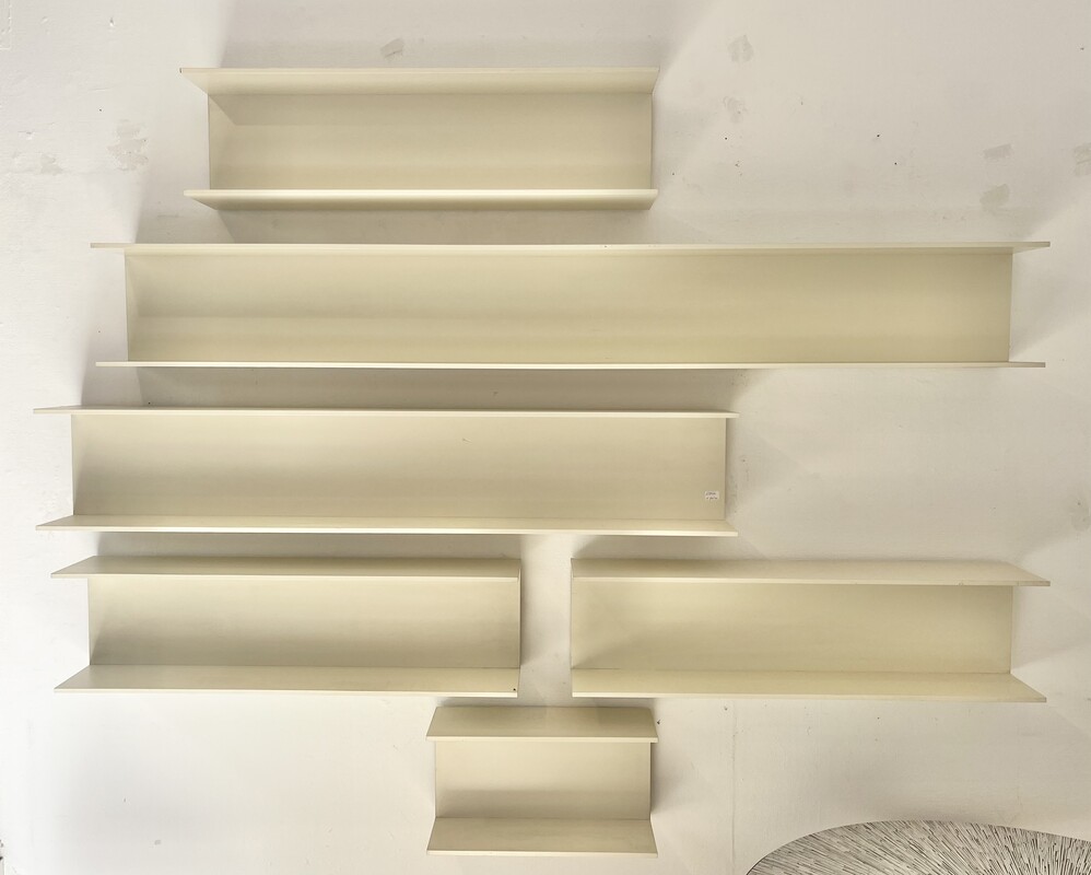F 444 SC set of 6 white shelves by Whilelm Renz 