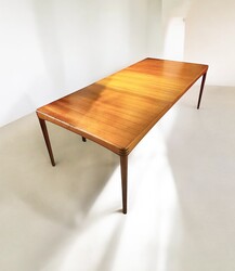 F 447 APO extendable dining table by Bramin 