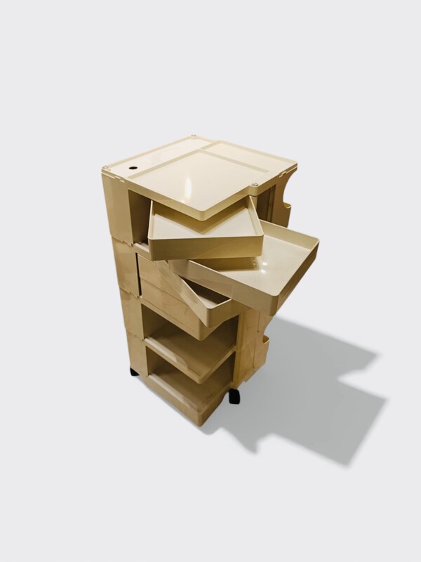 F 447 YO Large Size Boby by Joe Colombo