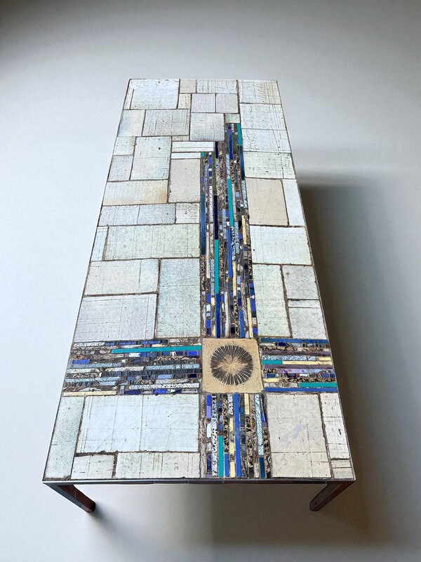 F 451 SC ceramic tiles coffee table by Pia Manu 