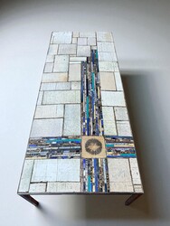 F 451 SC ceramic tiles coffee table by Pia Manu 