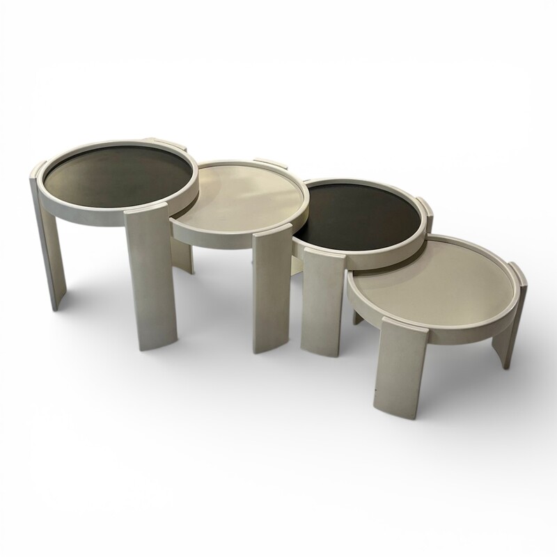 F 452 RD Nesting Table by Gianfranco Frattini, 1960s, Cassina