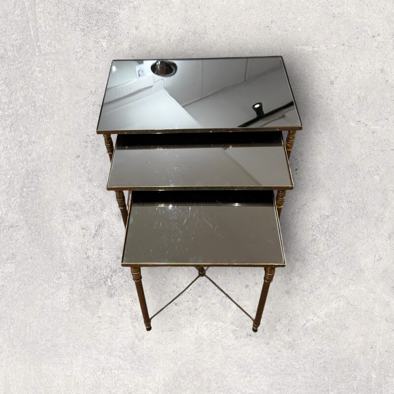 F 454 AG Set of 3 Side Table gigogne brass and  mirror 1970’s