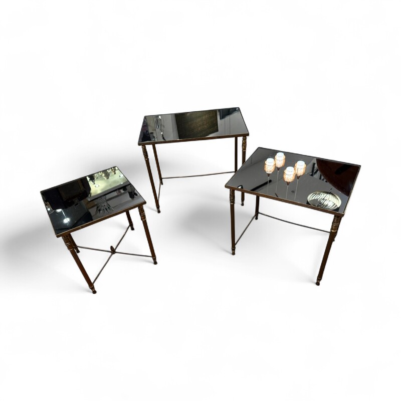 F 454 AG Set of 3 Side Table gigogne brass and  mirror 1970’s