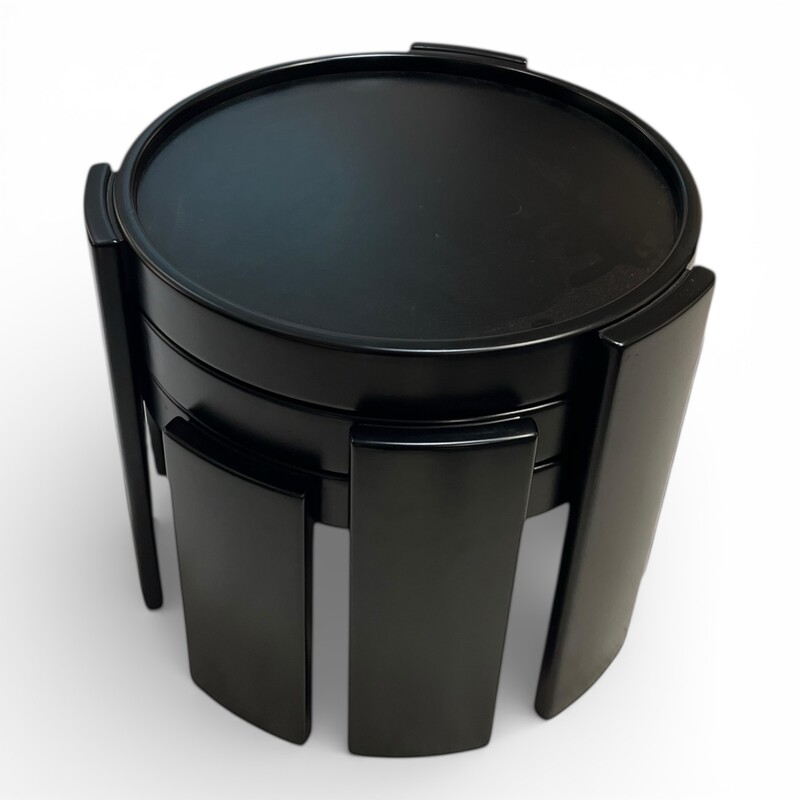 F 454 JB Set of 3 Nesting tables Design Gianfranco Frattini Cassina, 1960-1970s