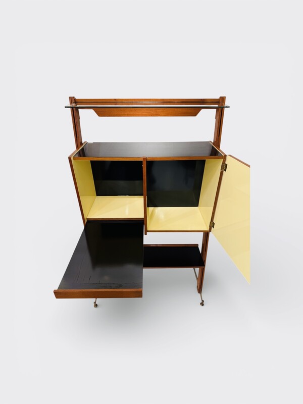 F 454 YO Italian bar cabinet 1960’s