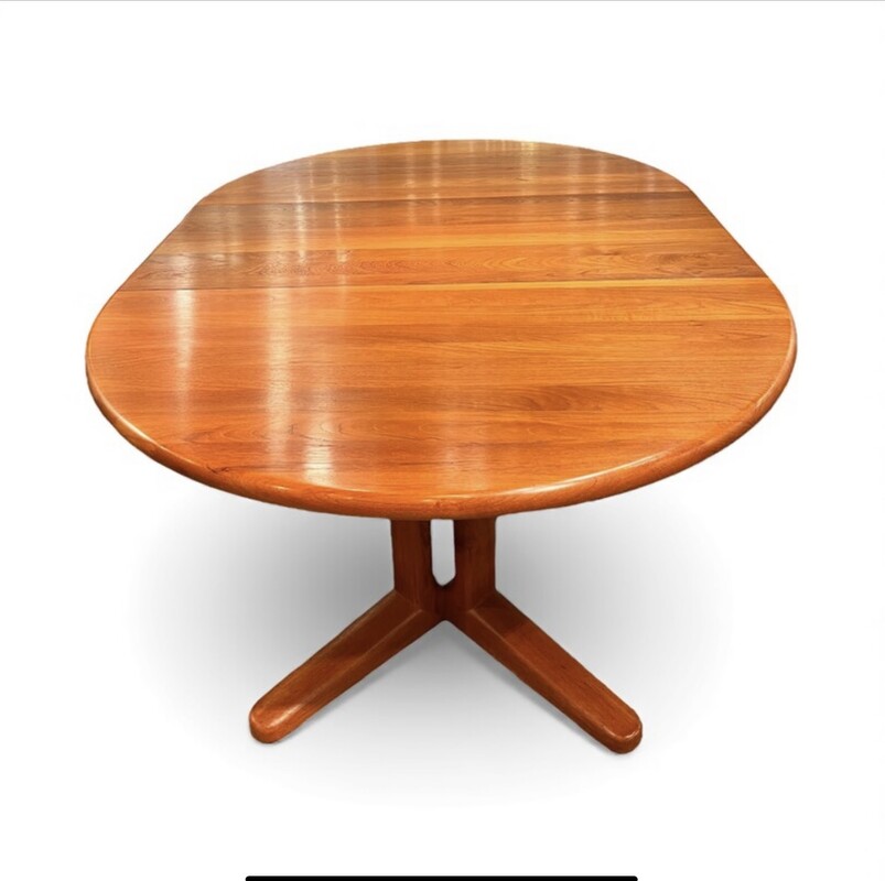 F 458 AS Scandinavian round/ovale extendable teak dining table, 1970´s