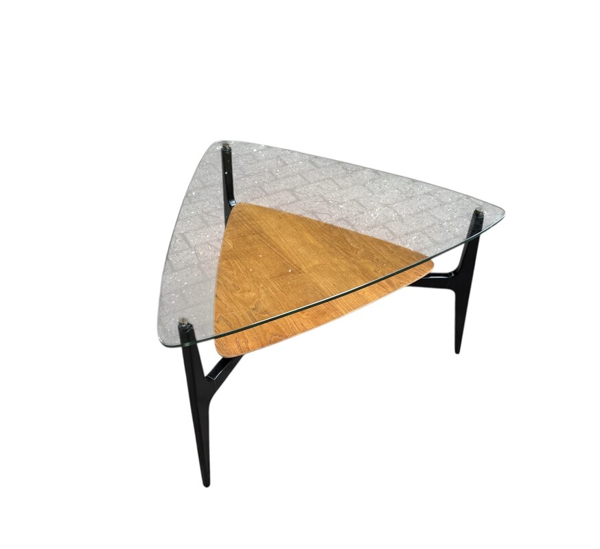 F 460 AG rare triangular coffee table by Alfred Hendrickx for belform 